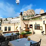 Mimi Cappadocia Luxury Cave Hotel 3*