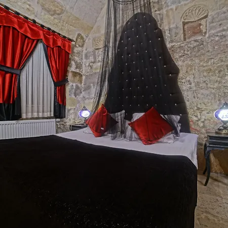 Mimi Cappadocia Luxury Cave Hotel 3*