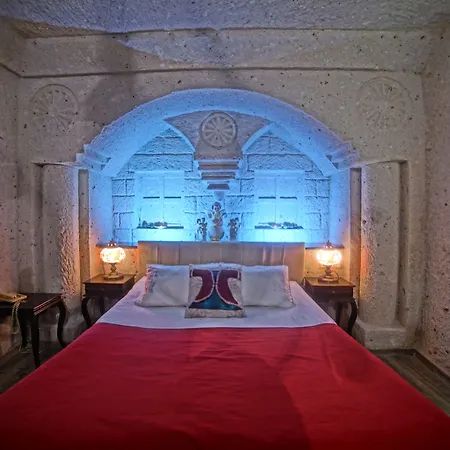 Mimi Cappadocia Luxury Cave 3* 우치사르